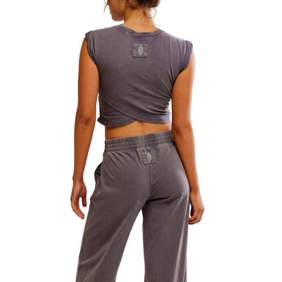 Free People Movement Women’s Hot Shot Crossover Gray Tee Size S | Ruched Hem NWT - Picture 7 of 14